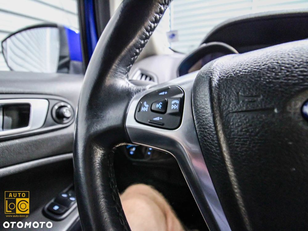 Ford EcoSport 1.5 Ti-VCT TITANIUM - 23