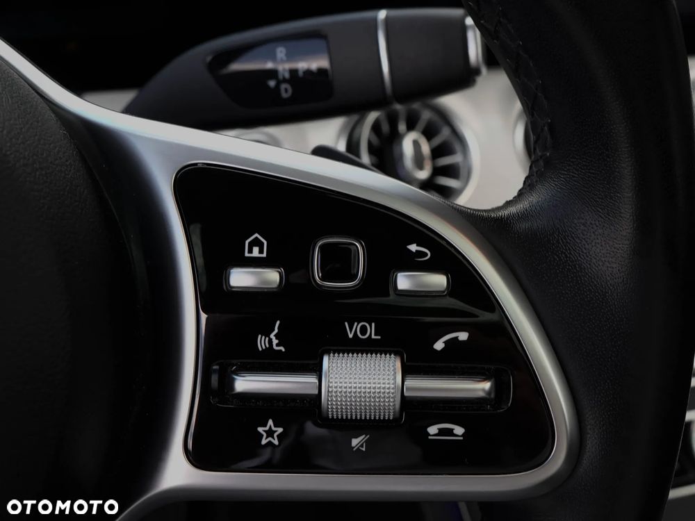 Mercedes-Benz Klasa E 220 d 4-Matic Avantgarde - 24