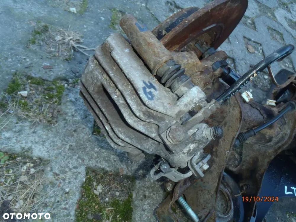 ucho wieszak mocowanie z belki zawieszenie tył tylne vw golf IV 4 - 6