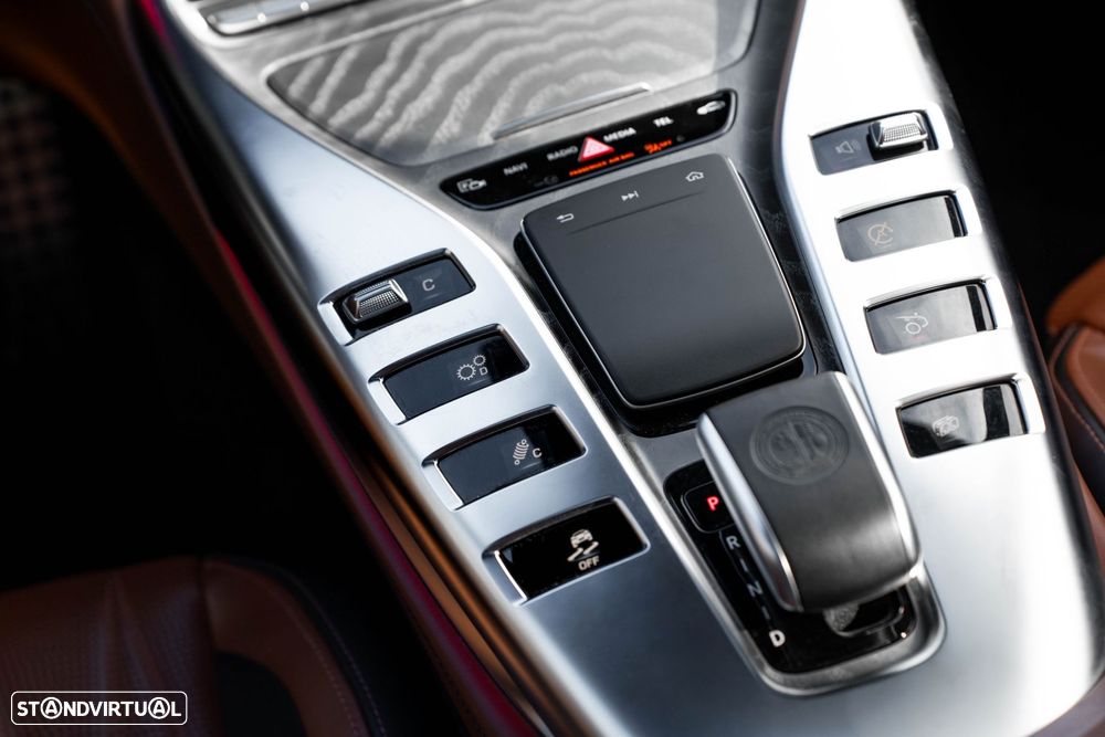 Mercedes-Benz AMG GT 53 4Matic+ - 39