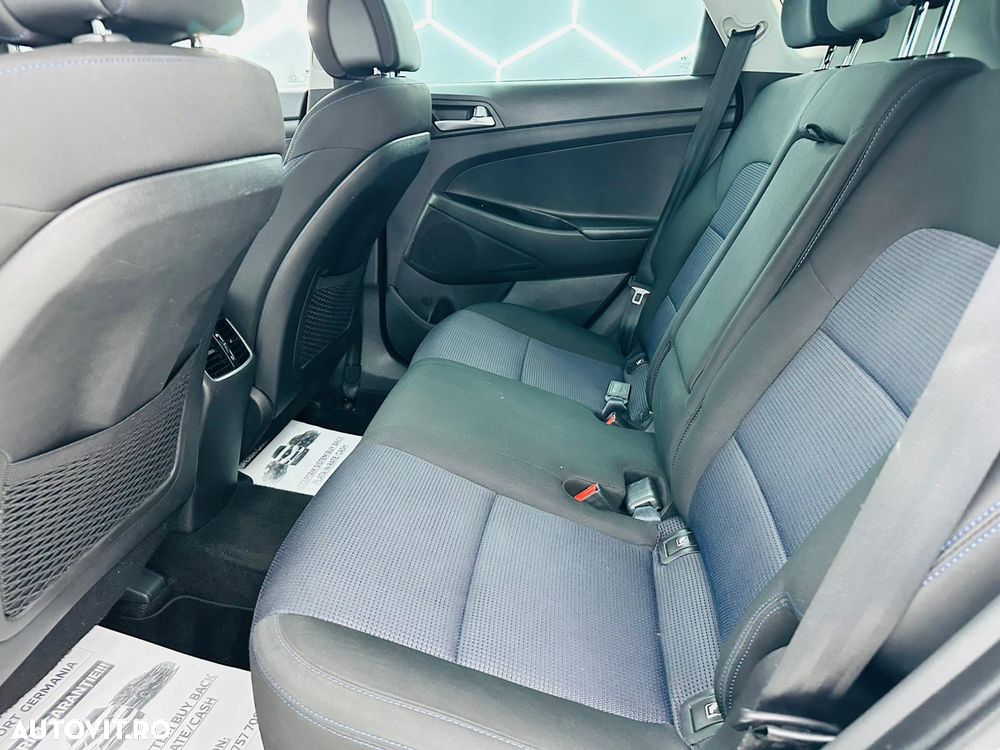Hyundai Tucson blue 1.6 GDi 2WD Passion - 16
