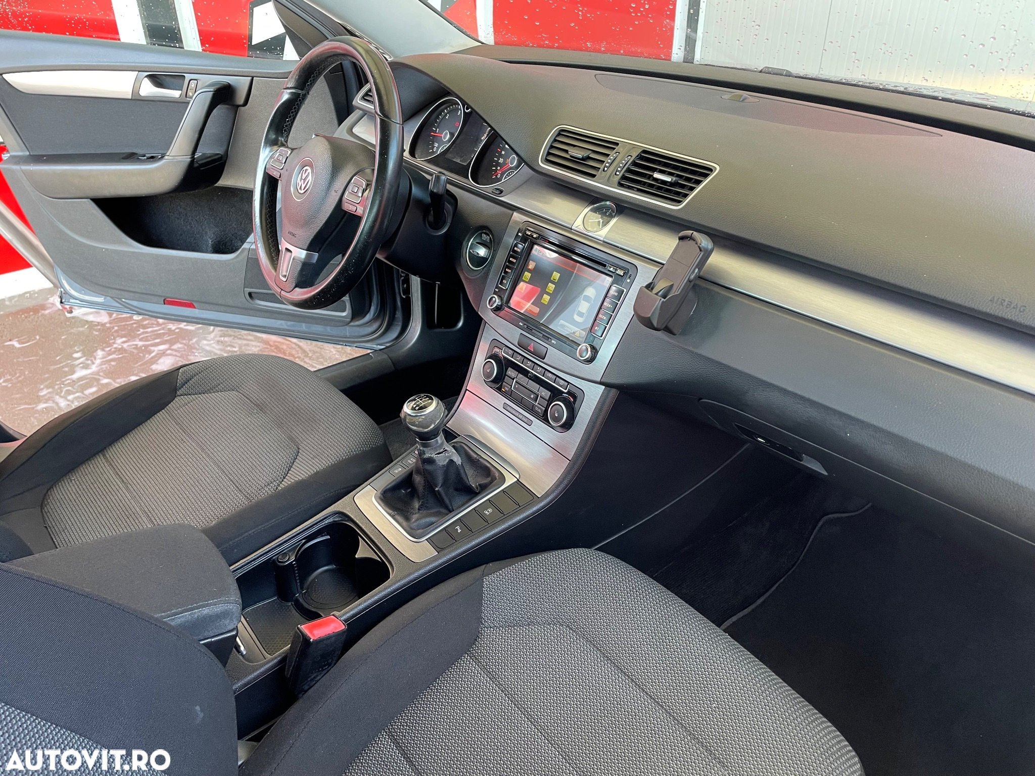 Volkswagen Passat Variant 1.6 TDI BlueMotion - 5