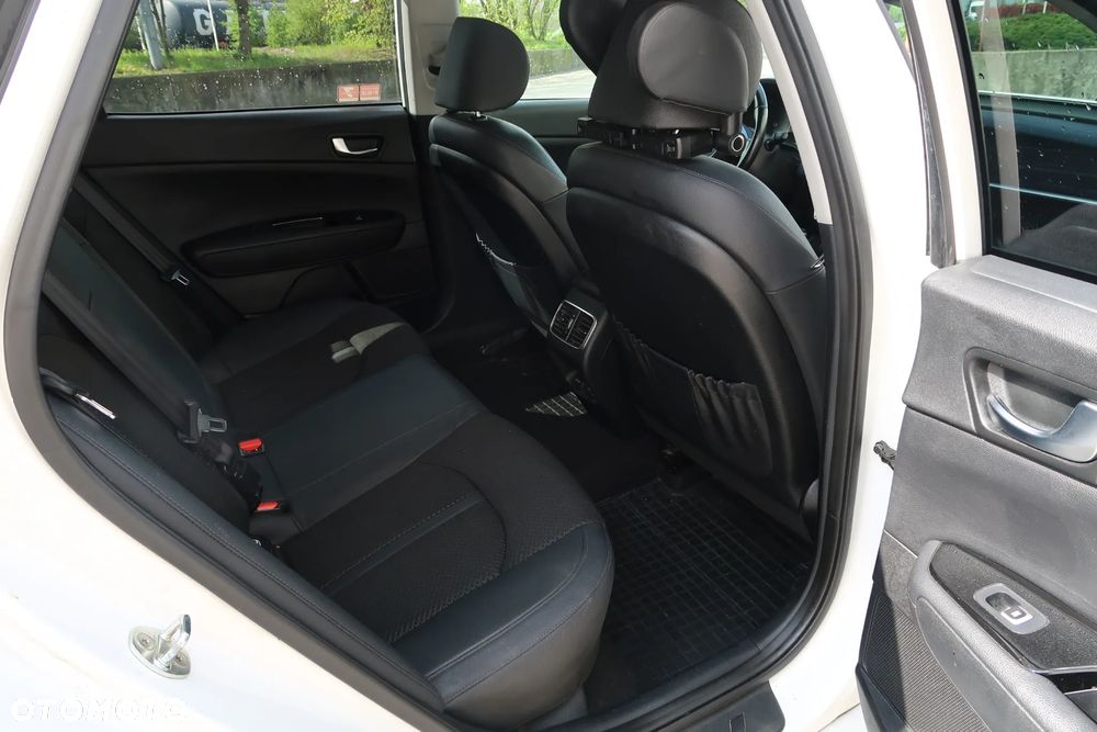 Kia Optima 1.6 T-GDI L DCT - 23