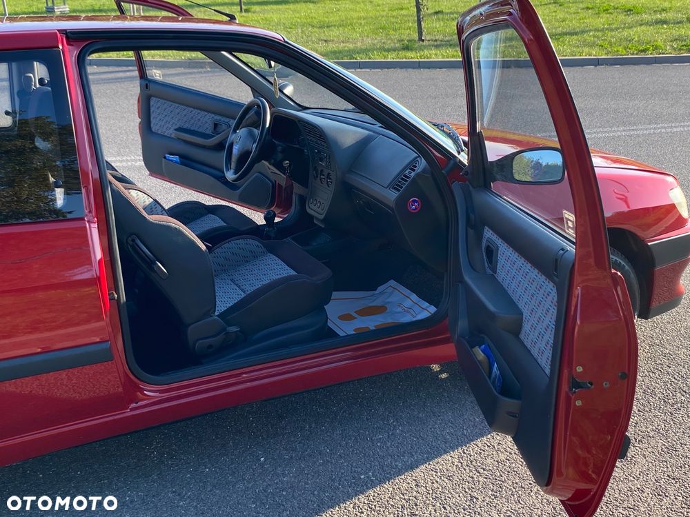 Peugeot 306 - 13