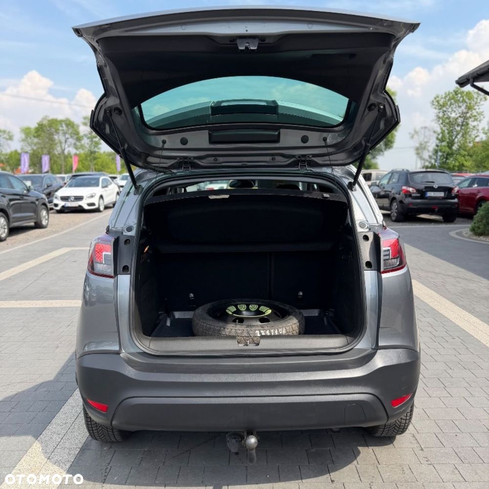 Opel Crossland X - 13