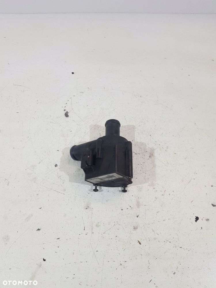 POMPA WODY 059121012A TOUAREG AUDI A8 Q7 4.2TDI - 1
