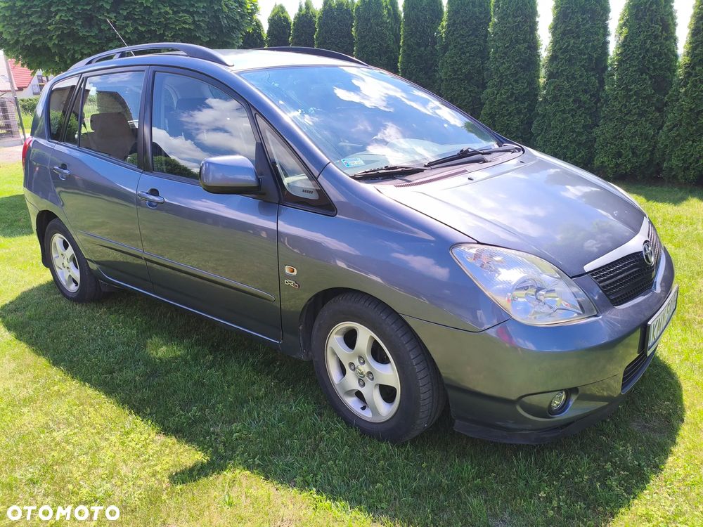 Toyota Corolla Verso 2.0 D-4D Sol - 1