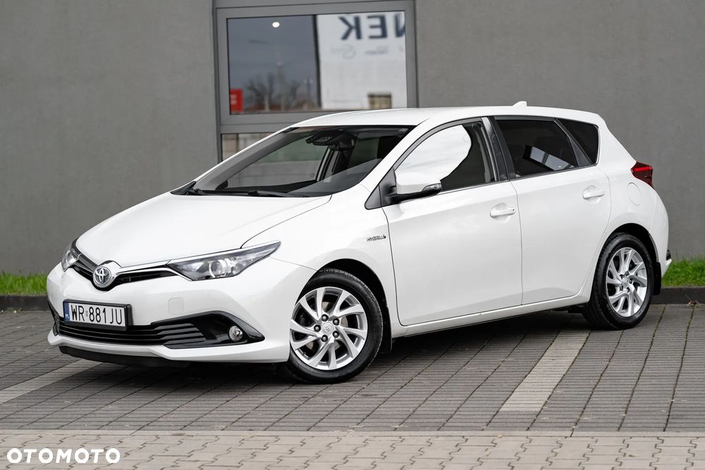 Toyota Auris 1.8 HSD Luna - 12