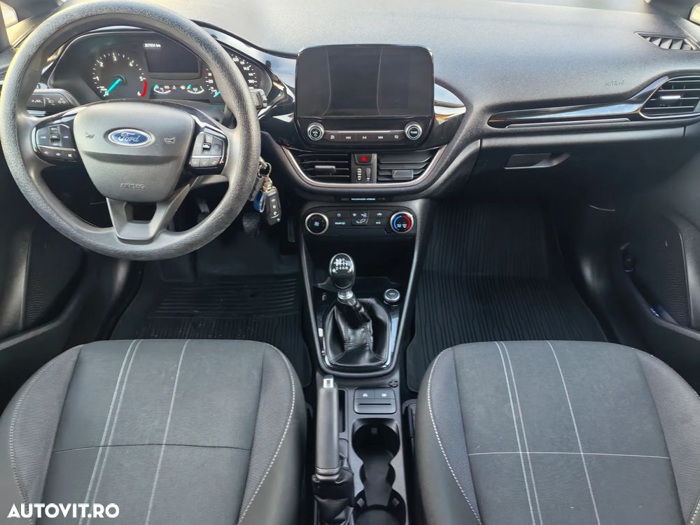 Ford Fiesta - 7
