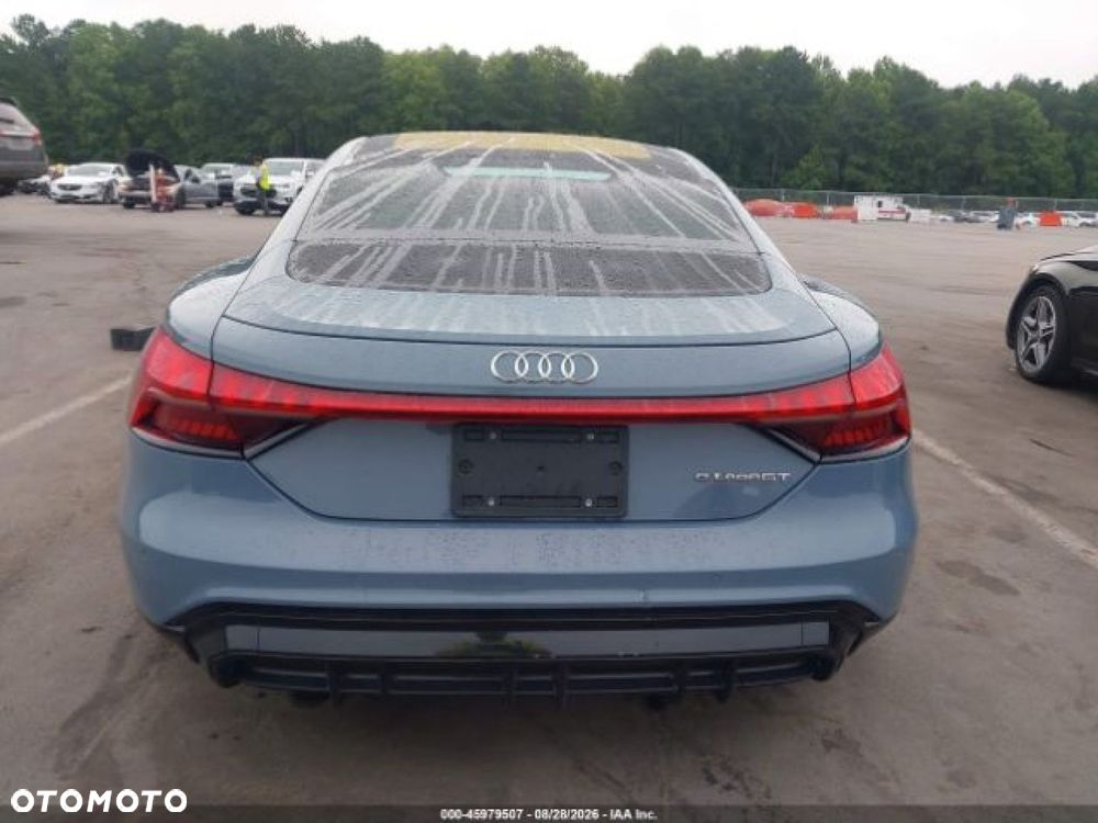 Audi e-tron GT - 8