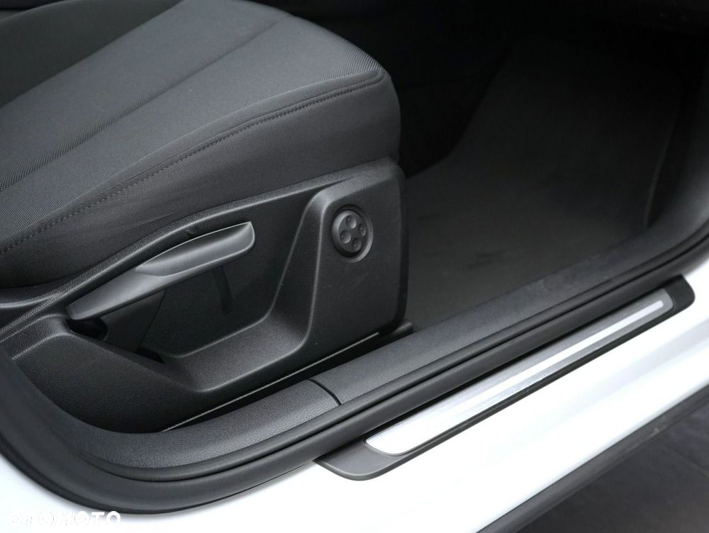 Audi Q2 - 30