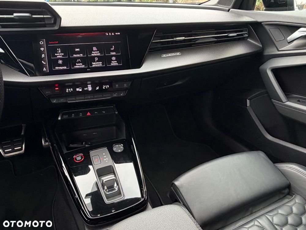 Audi RS3 Sportback TFSI Quattro S tronic - 23