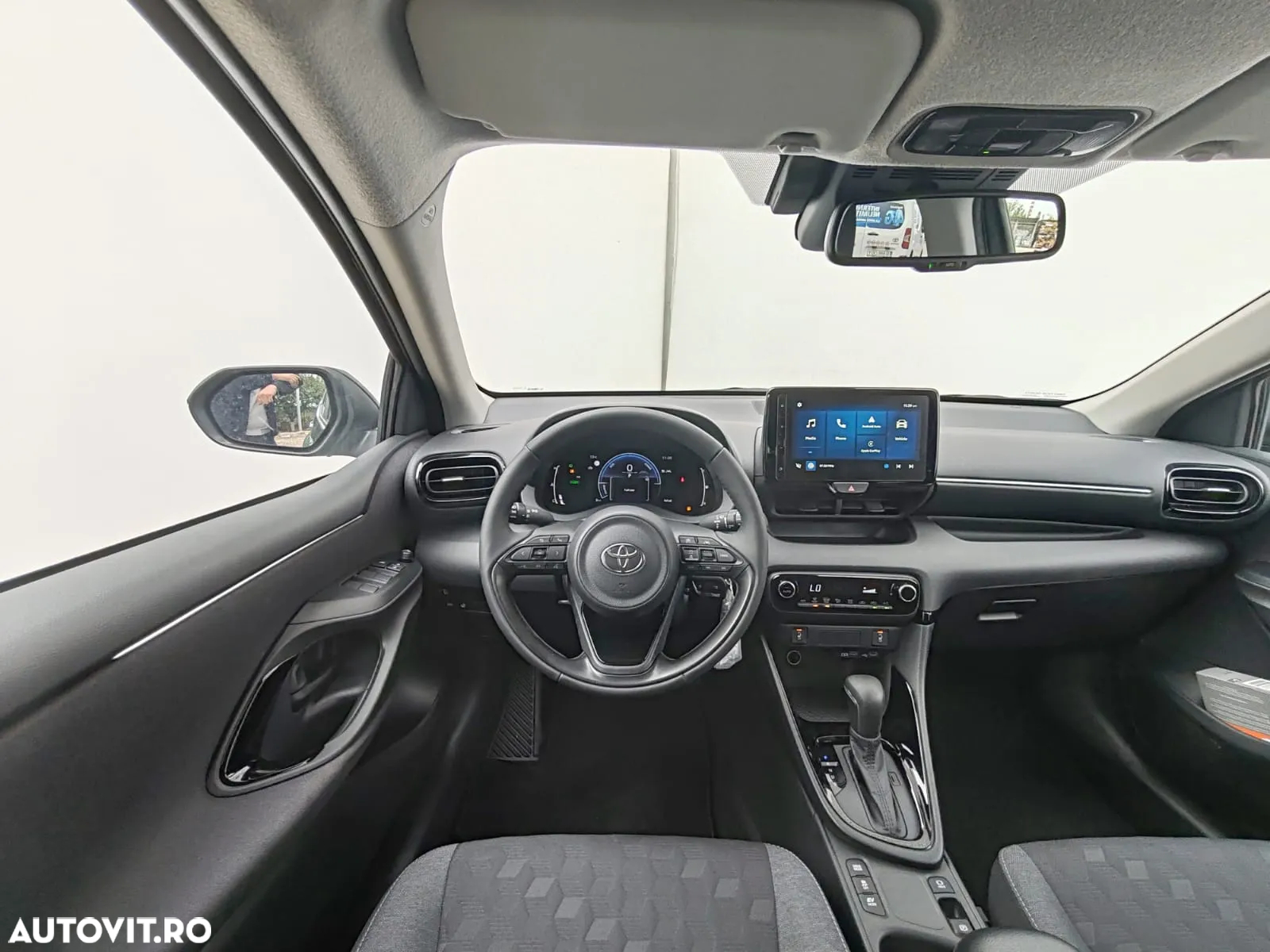 Toyota Yaris - 9