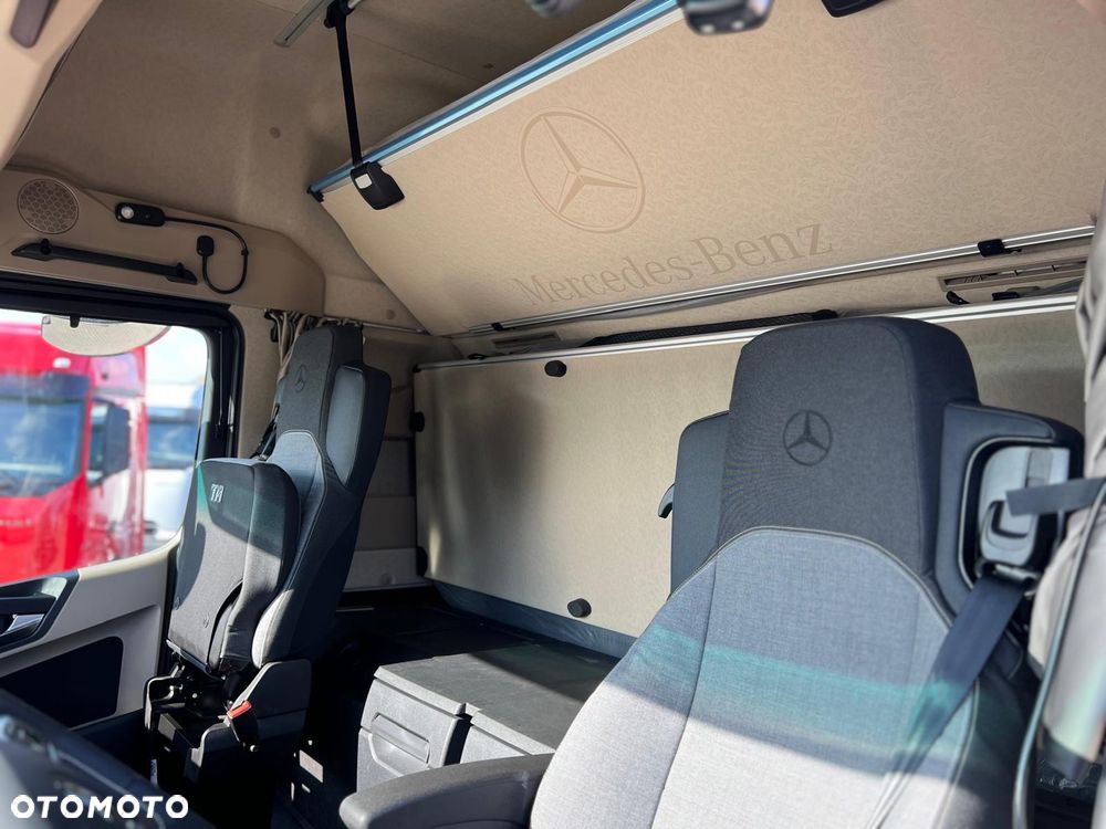 Mercedes-Benz Actros - 31