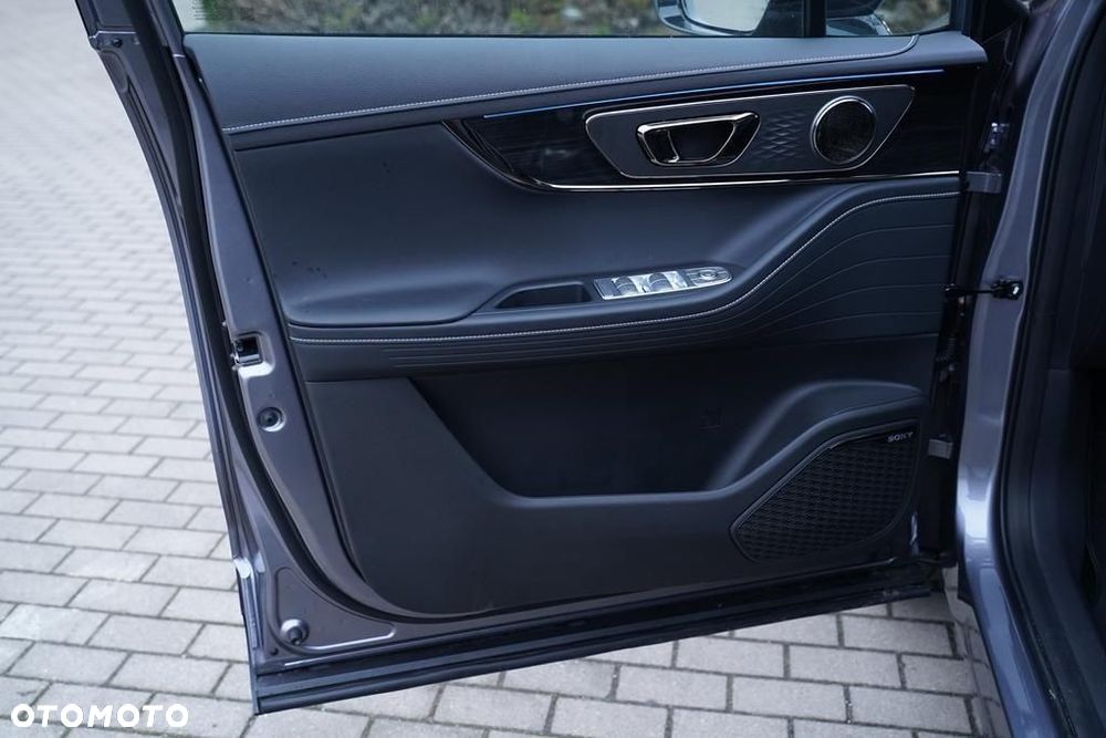 Omoda 5 1.5 T-GDI Hybrid Premium DHT - 10