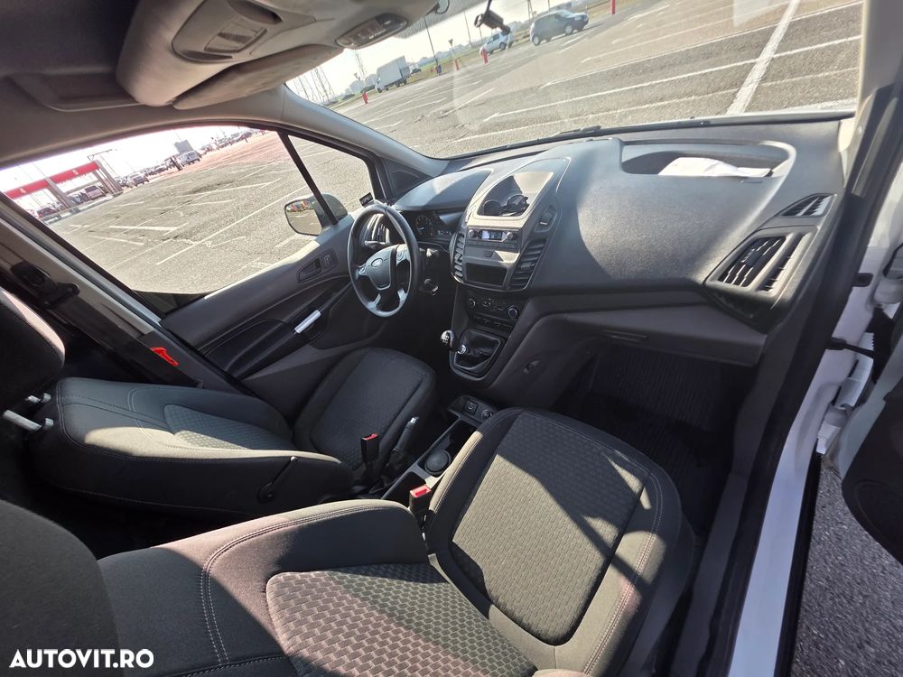 Ford Transit connect - 10
