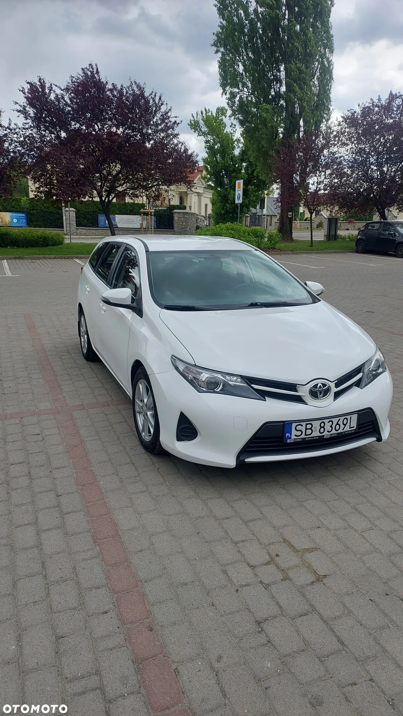 Toyota Auris - 2