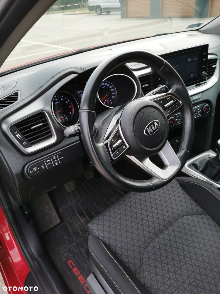 Kia Ceed 1.0 T-GDI M - 15