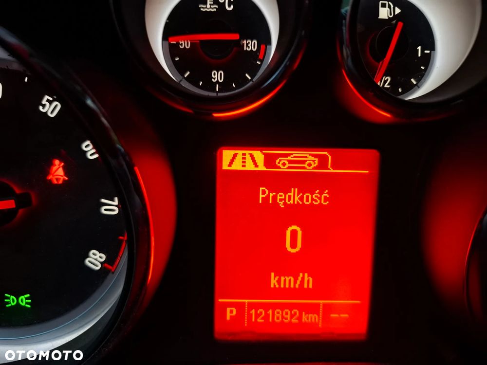 Opel Astra 1.4 T Cosmo - 8
