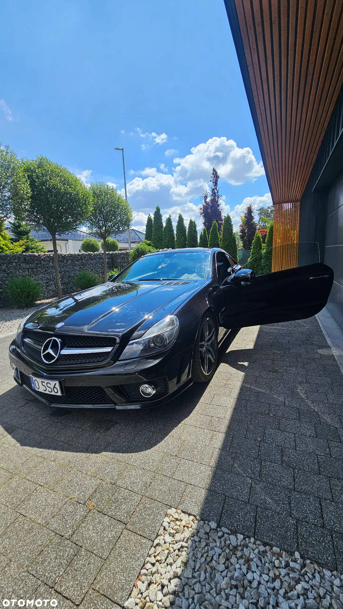 Mercedes-Benz SL 63 AMG - 19