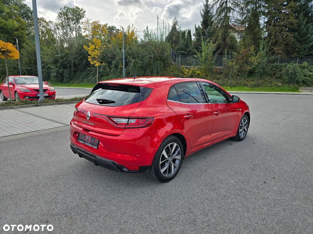 Renault Megane ENERGY TCe 130 EDC BOSE EDITION - 22
