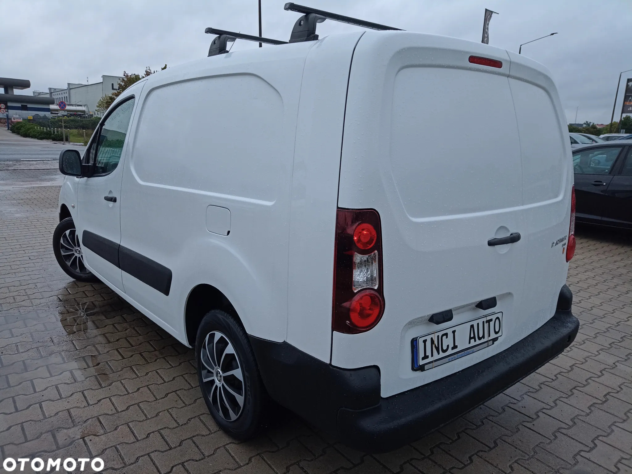 Peugeot Partner - 9