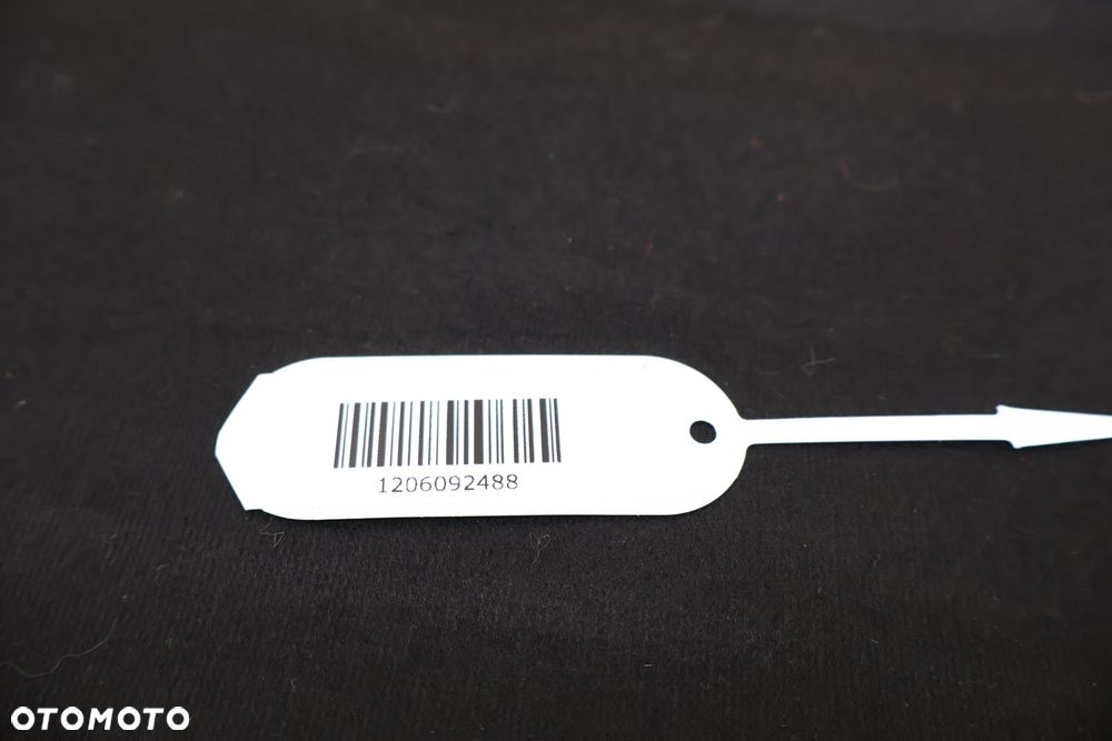 MITSUBISHI ECLIPSE CROSS OSŁONA SZYBY TYLNEJ KLAPY - 9