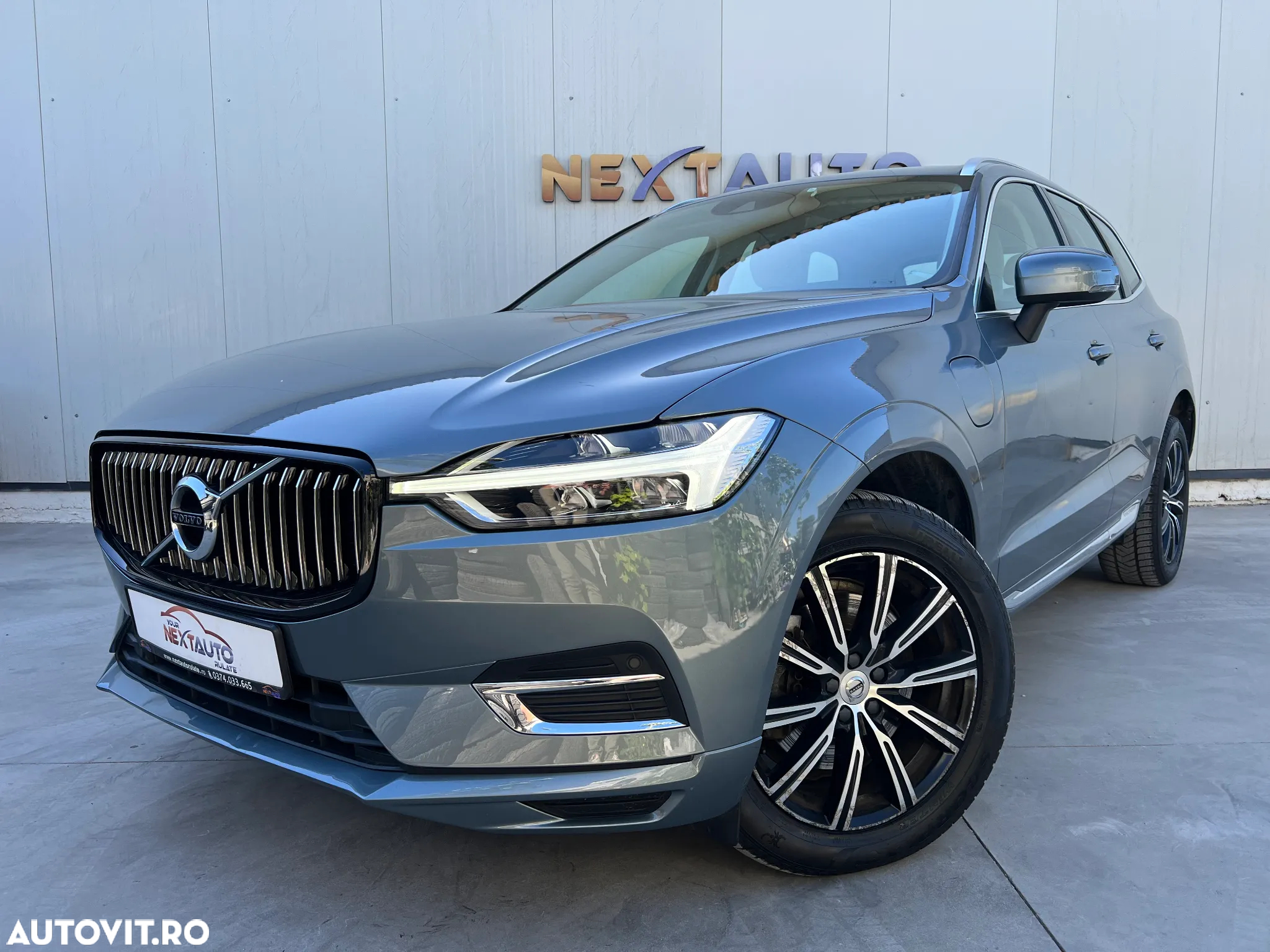 Volvo XC 60 T8 Twin Engine AWD Geartronic Inscription - 2