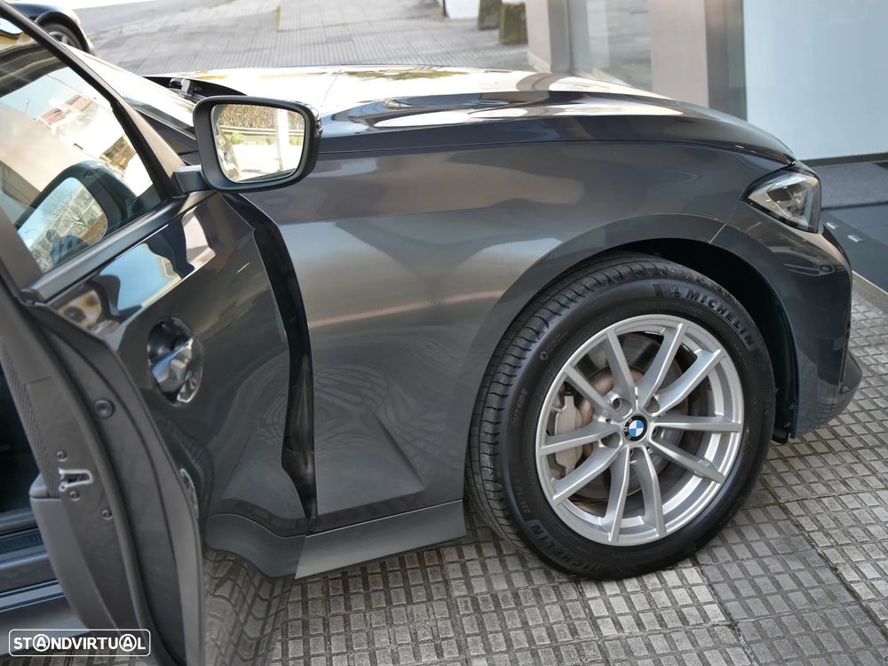 BMW 330 e Auto - 26