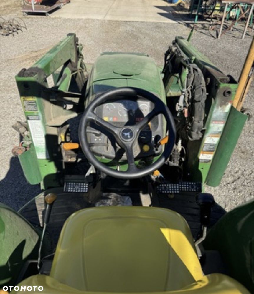 John Deere 4700 - 5