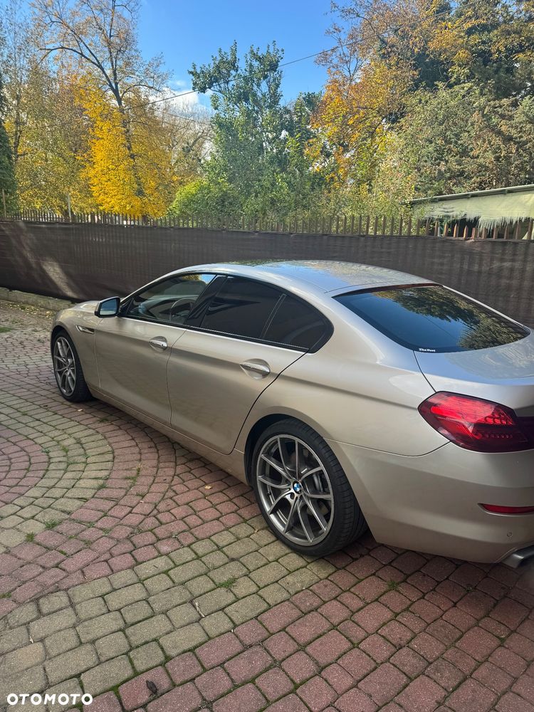 BMW Seria 6 650i - 6
