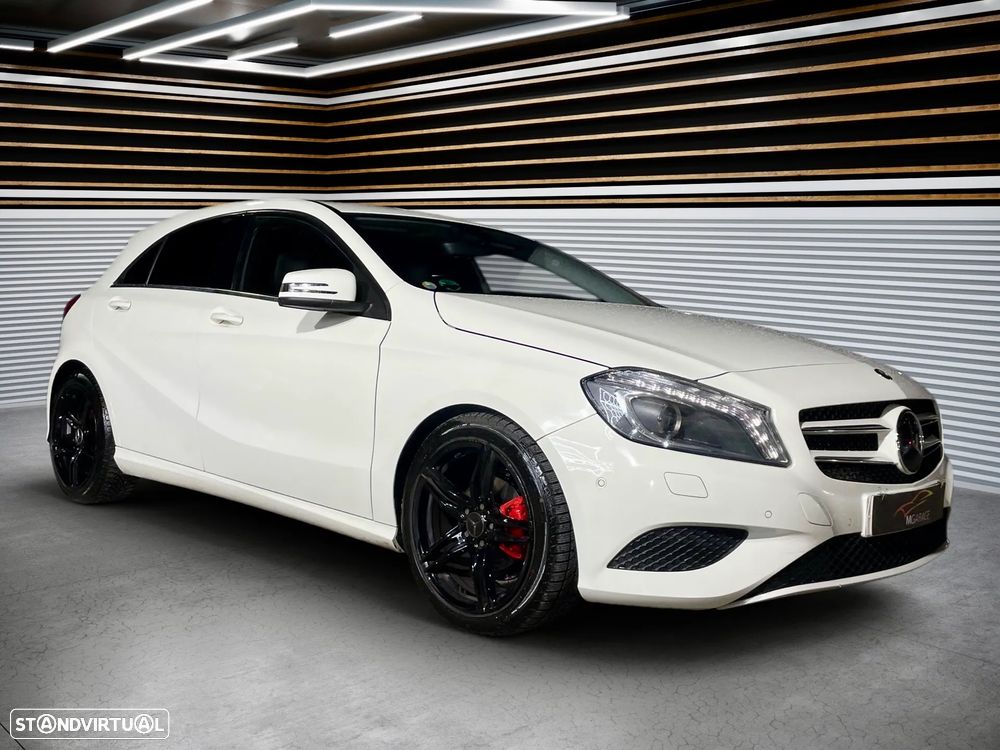 Mercedes-Benz A 180 CDI (BlueEFFICIENCY) Urban - 2