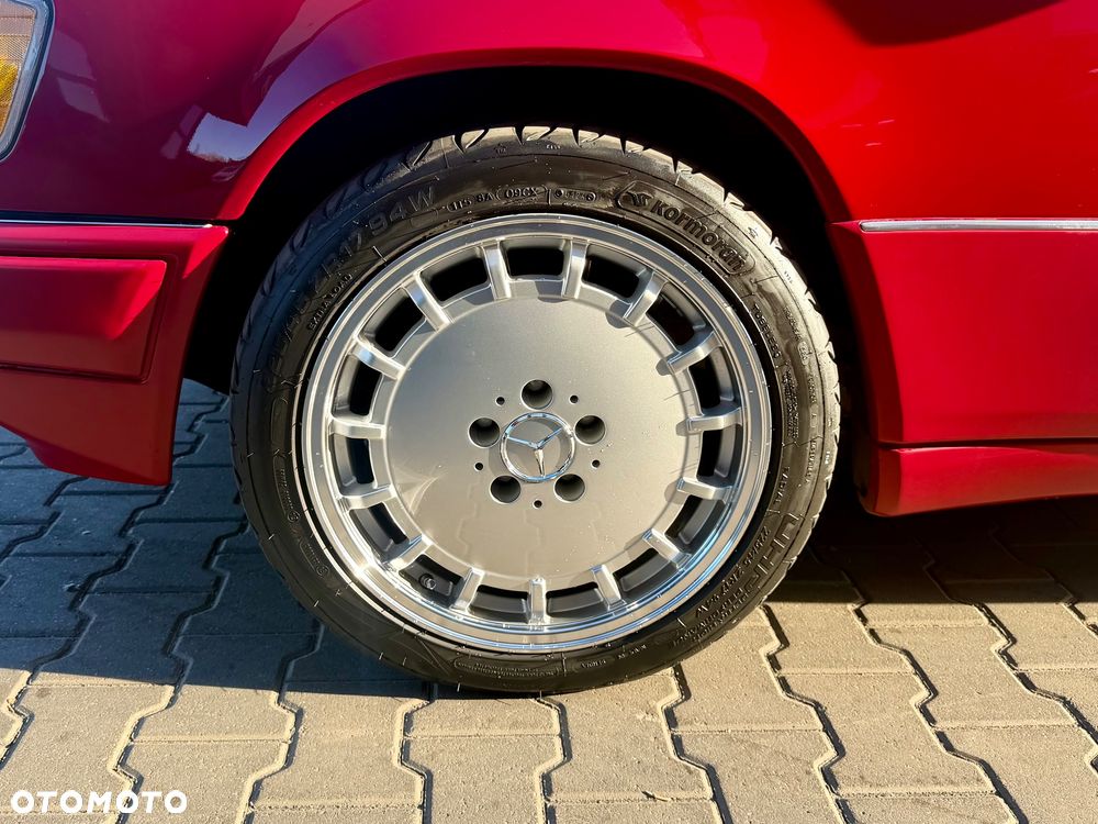 Mercedes-Benz Klasa E - 29