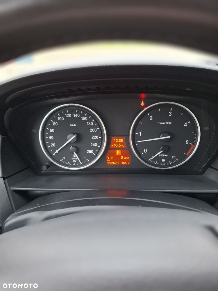 BMW Seria 5 - 16
