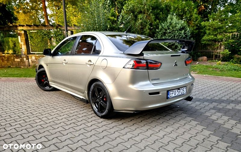 Mitsubishi Lancer 1.8 Instyle NAVI - 18