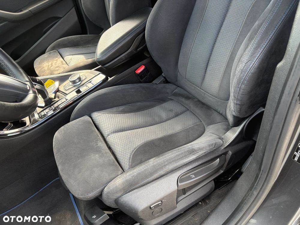 BMW X2 sDrive18d M Sport - 26