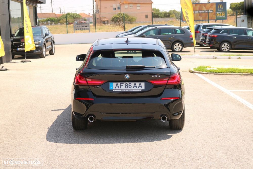 BMW 118 d Pack Desportivo M — fotografia 7