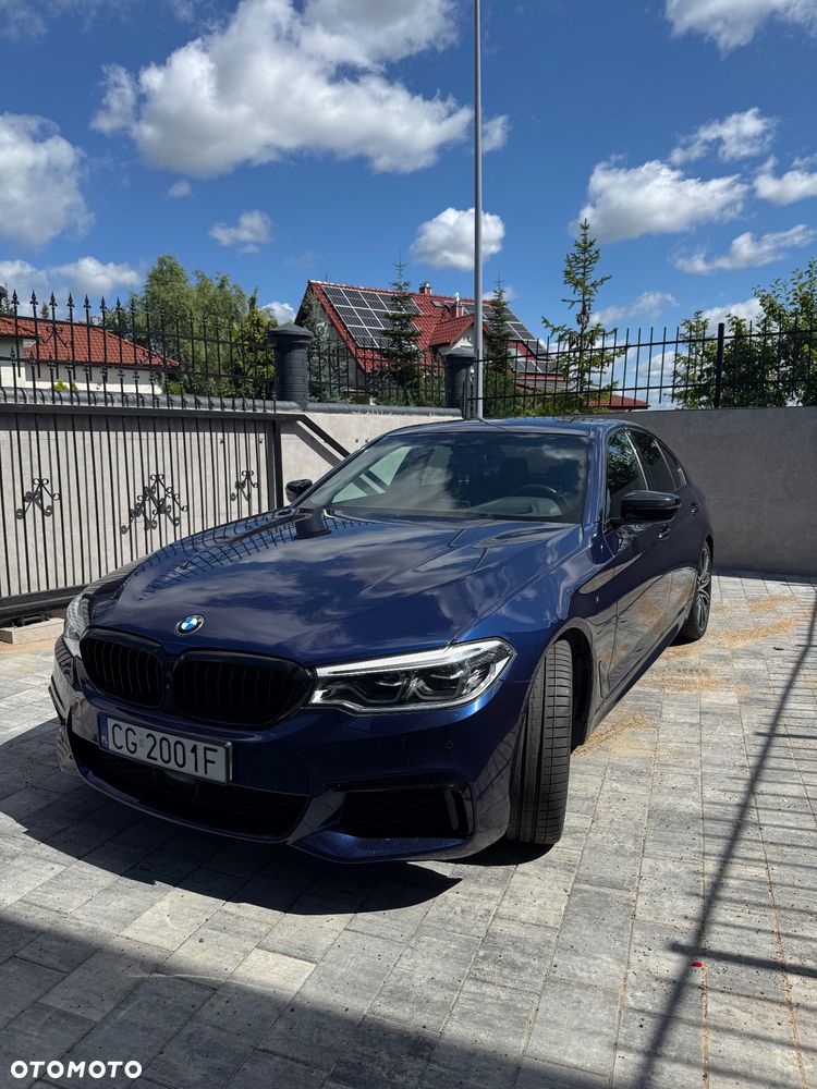 BMW Seria 5 M550i xDrive - 2