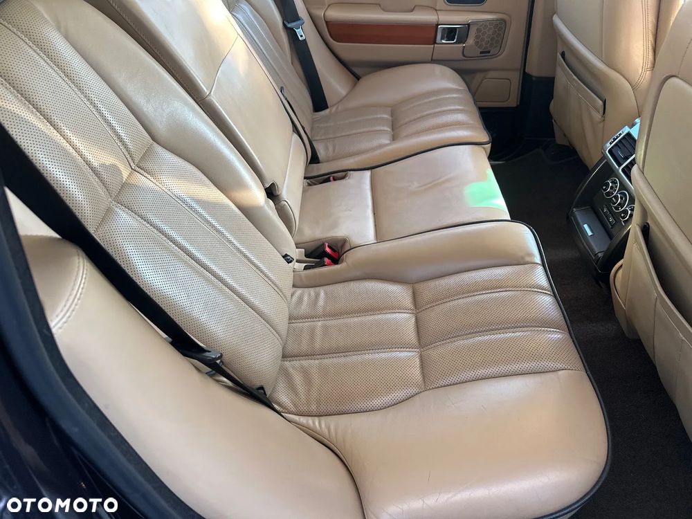 Land Rover Range Rover 4.4TD V8 Vogue - 25