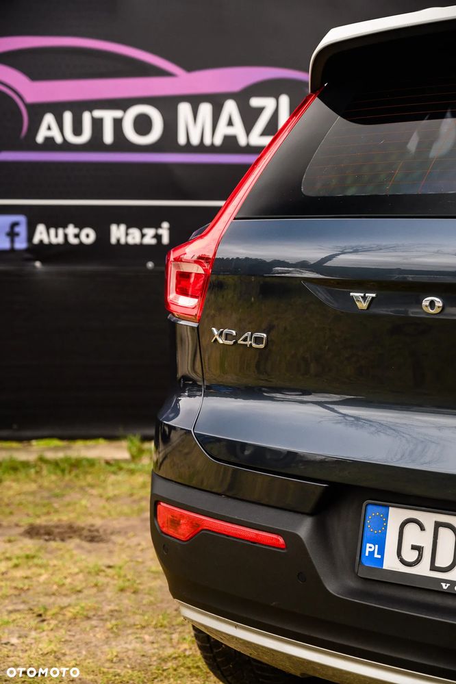 Volvo XC 40 T3 Momentum - 8