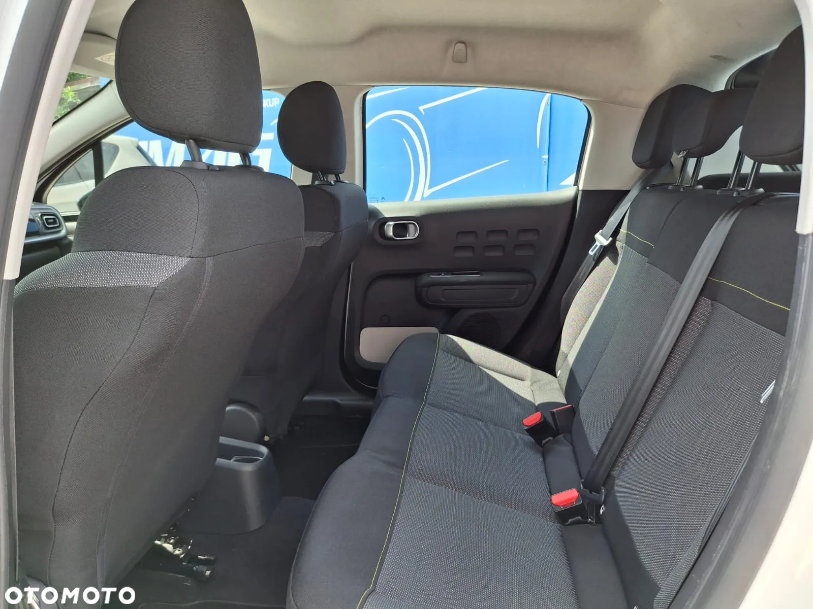 Citroën C3 1.2 PureTech C-Series - 12