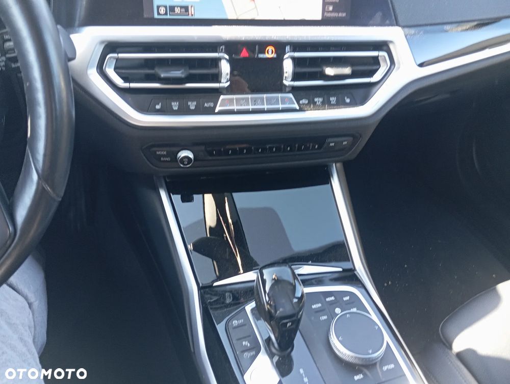 BMW Seria 3 - 12
