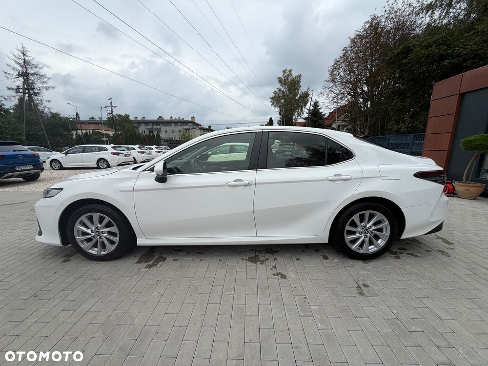 Toyota Camry 2.5 Hybrid Comfort CVT - 4