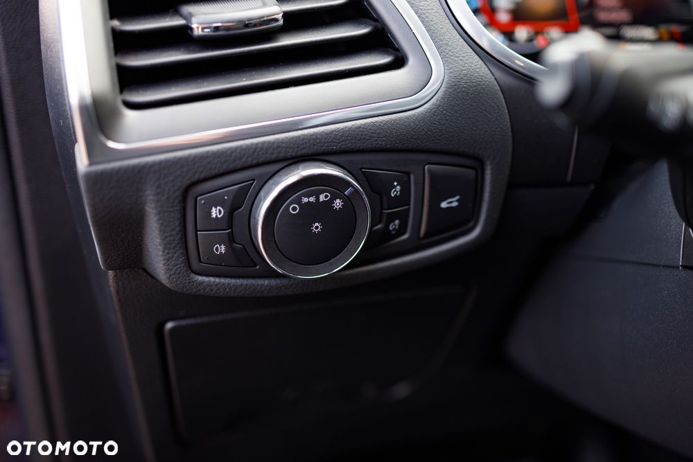 Ford S-Max 2.0 EcoBlue Titanium - 11