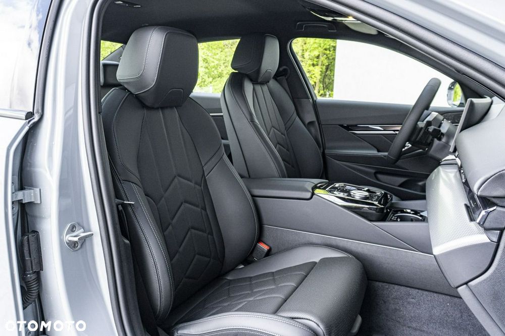 BMW Seria 5 - 26