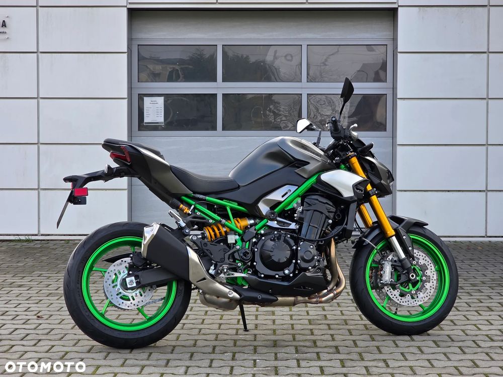 Kawasaki Z 900 - 11
