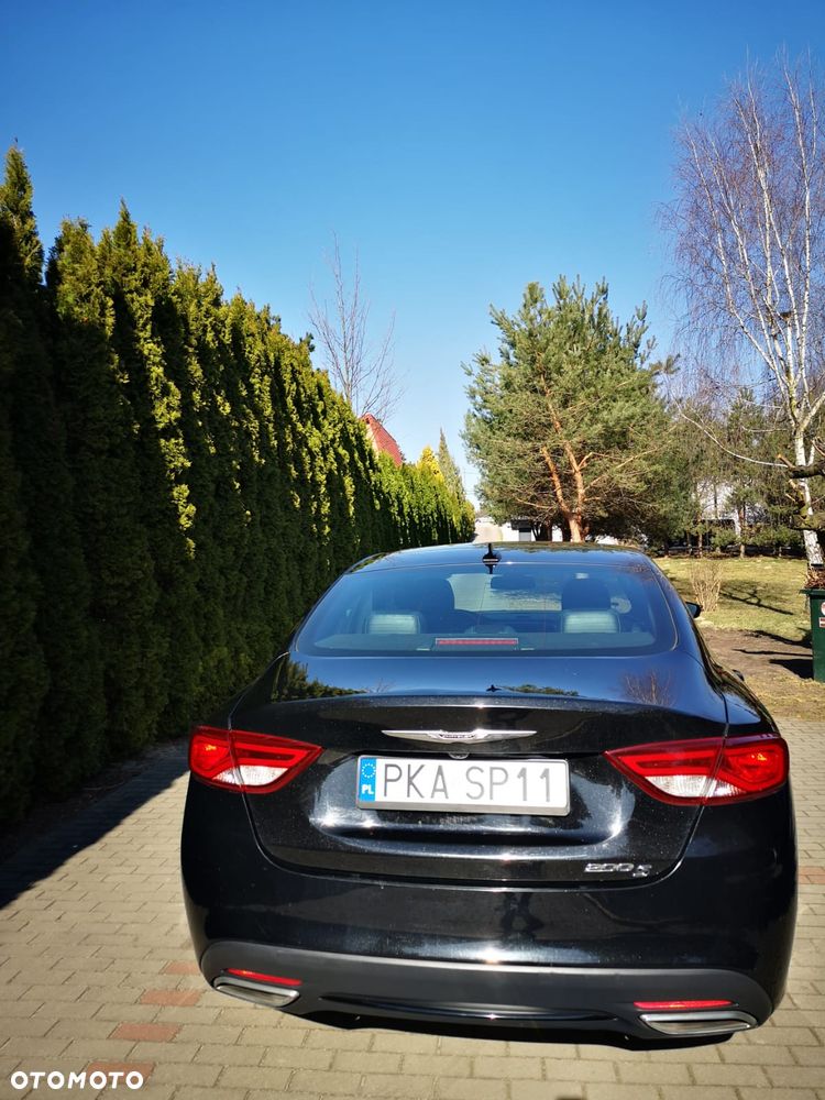 Chrysler 200 - 15