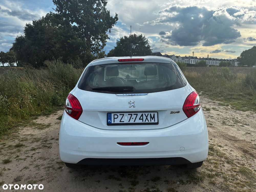 Peugeot 208 82 VTI Allure - 15