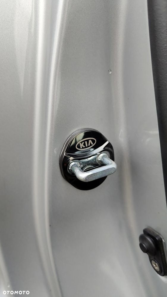 Kia Sportage 1.7 CRDI L 2WD - 28