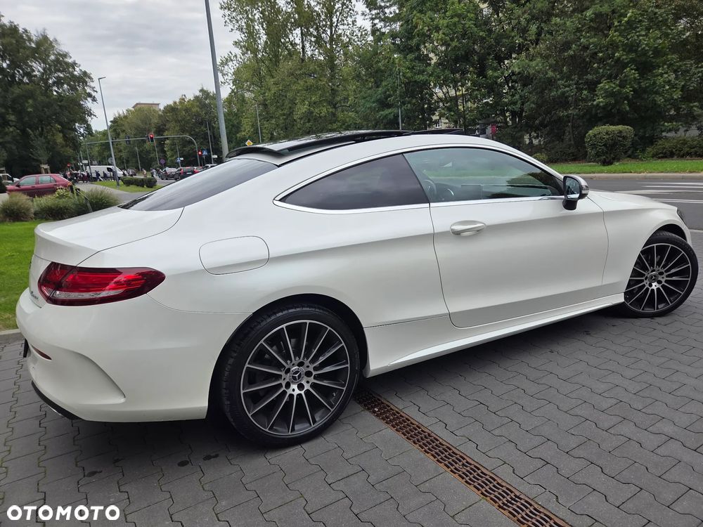 Mercedes-Benz Klasa C 200 4-Matic 9G-TRONIC - 10